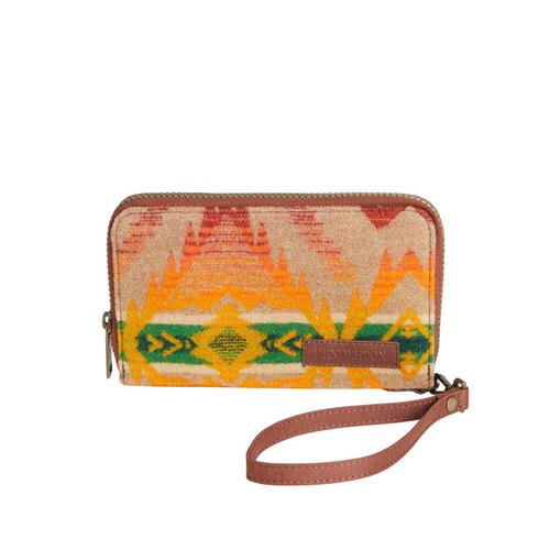 Sawtooth Mountain Smartphone Wallet from Pendleton