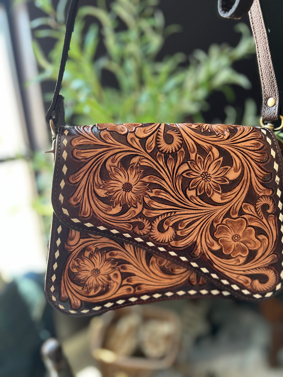 Tooled Crossbody with Buckstitch from American Darling
