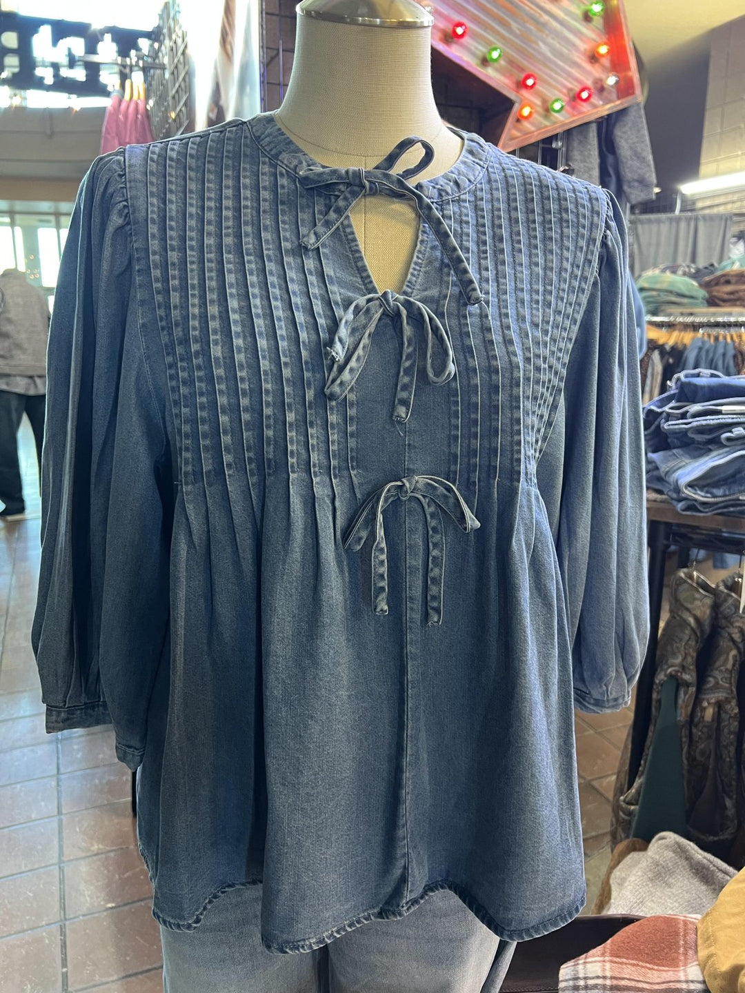 3 Tie Front Top