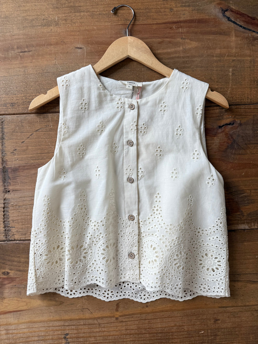 Eyelet Sleeveless Top