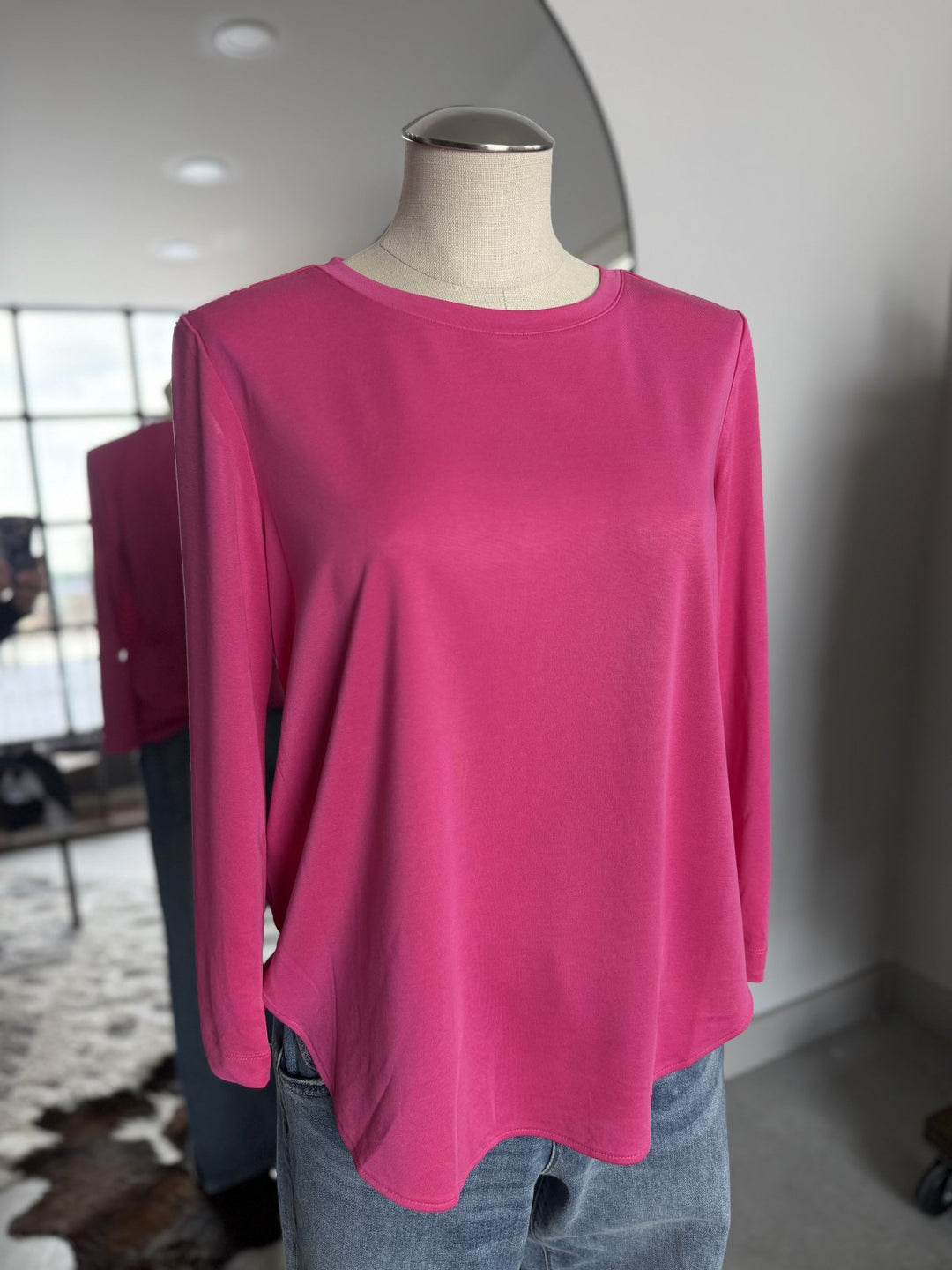 3/4 Sleeve Tulip Hem Top from Multiples