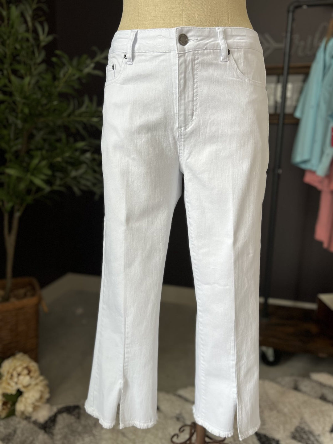 Front Vent 5 Pocket Denim from Muliples
