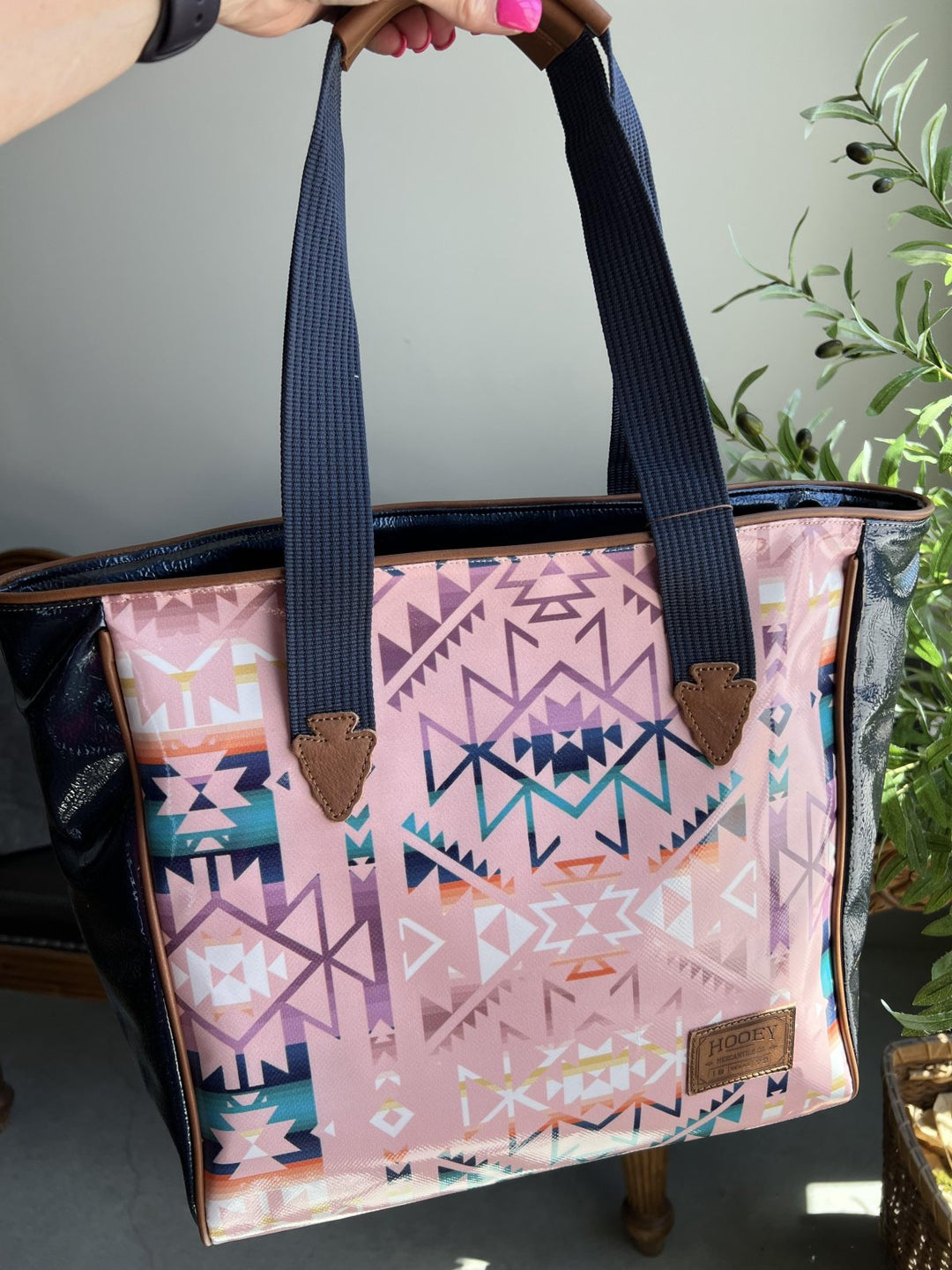 Monterrey Classic Tote from Hooey