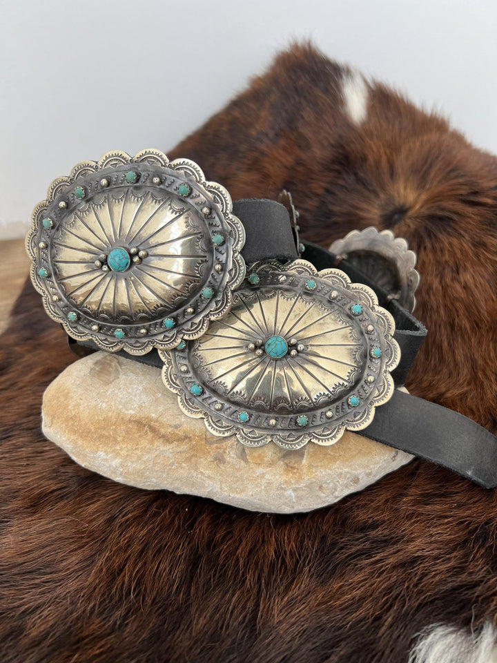 Oval Scallop Navajo Hand Engraved Concho Belt