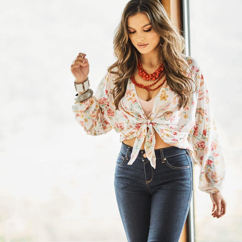 Rose Garden Wrap from Ariat