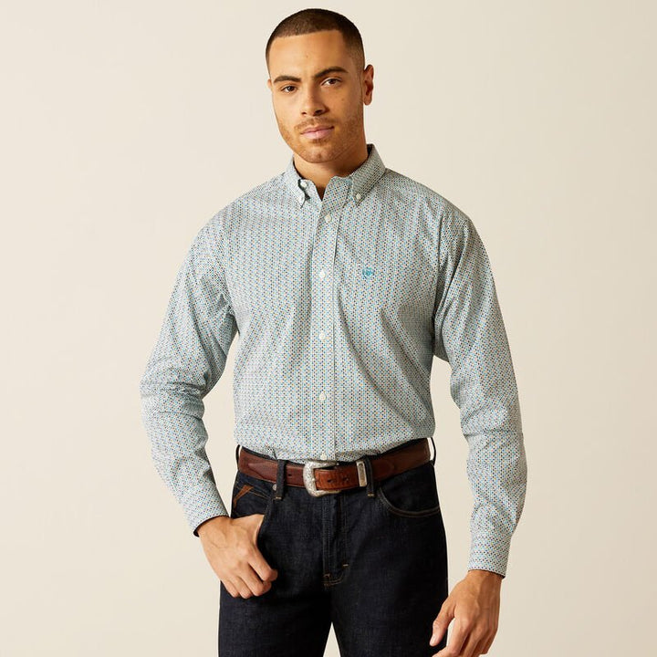 Wrinkle Free Gage Shirt from Ariat