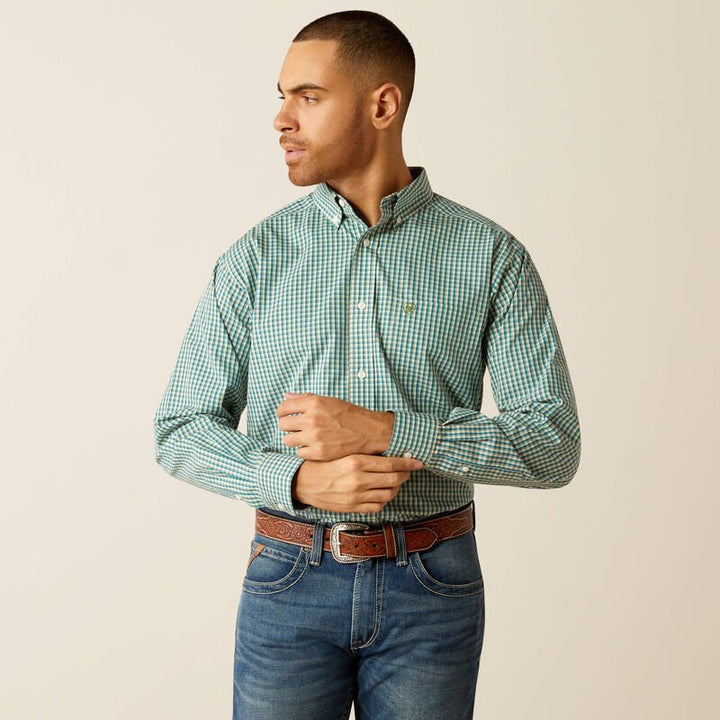 Wrinkle Free Gus Shirt from Ariat