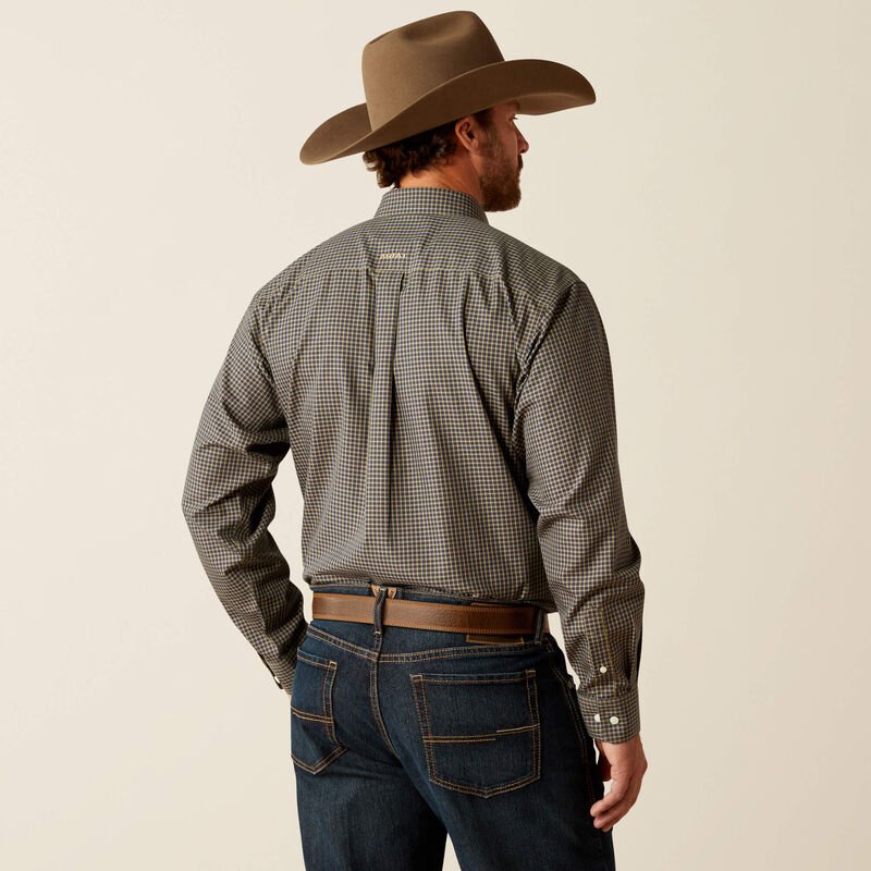 Wrinkle Free Ferris Classic Fit Shirt from Ariat