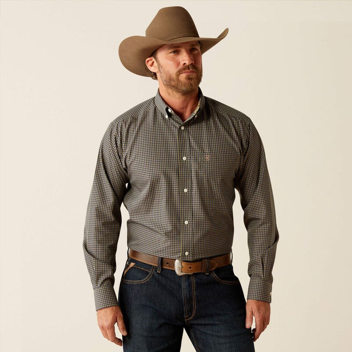 Wrinkle Free Ferris Classic Fit Shirt from Ariat