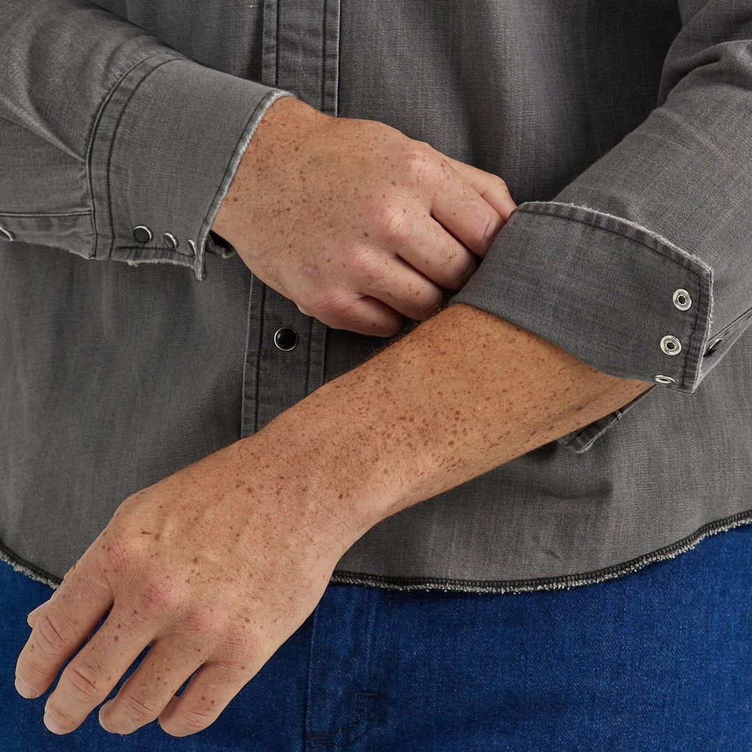 Vintage Retro Denim Shirt from Wrangler