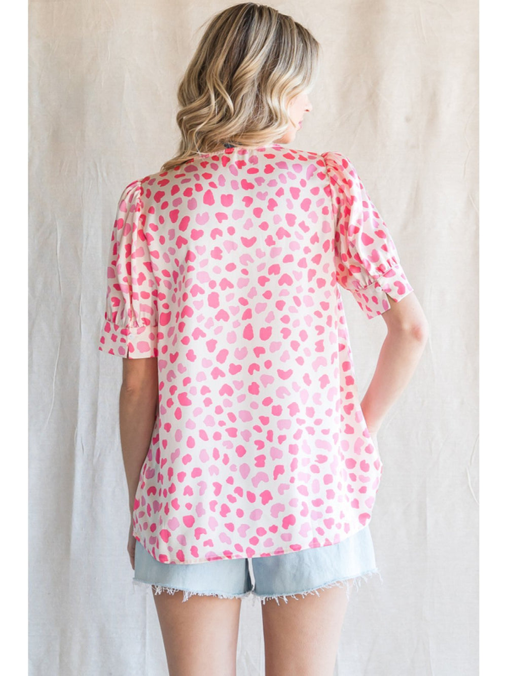 Abstract Heart Top - High Call Outfitters
