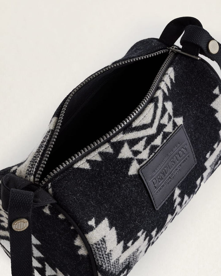 Rock Point Travel Kit from Pendleton