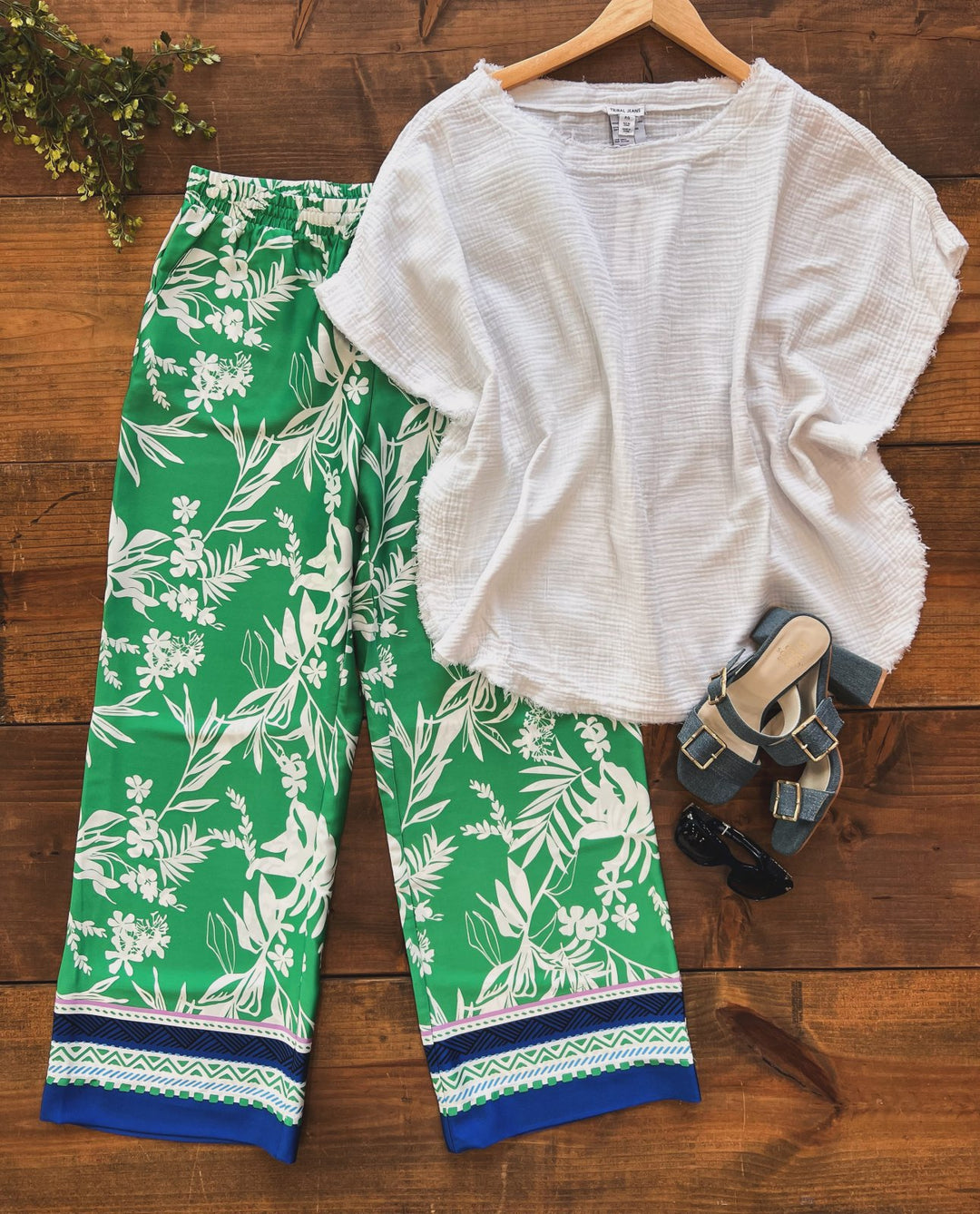 Flowy Border Pant from Tribal