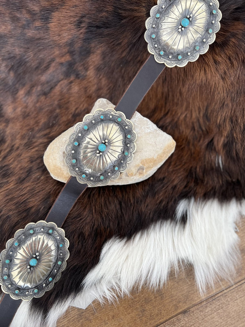 Oval Scallop Navajo Hand Engraved Concho Belt - High Call Outfitters