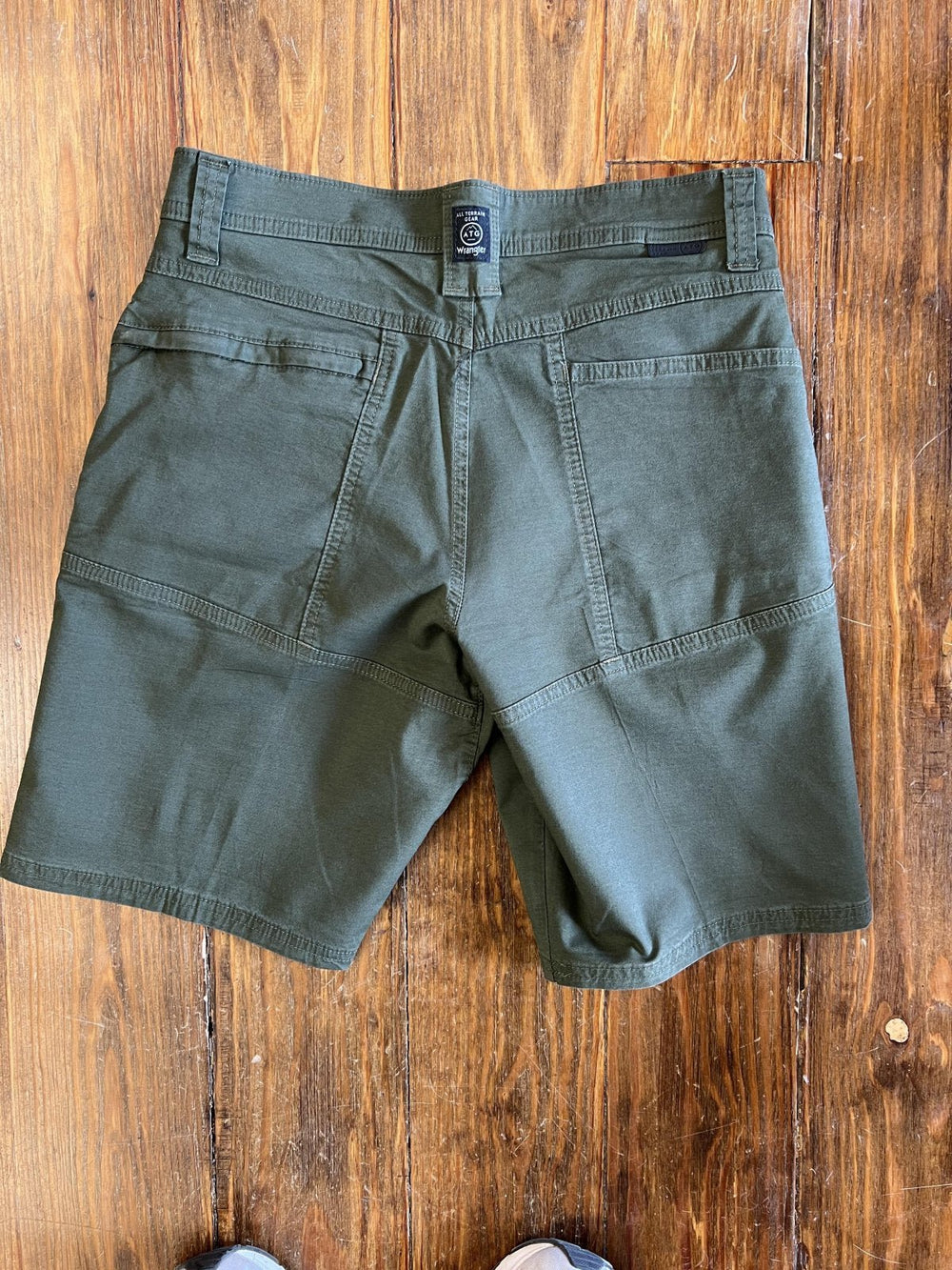ATG Side Pocket Utility Short from Wrangler - High Call Outfitters
