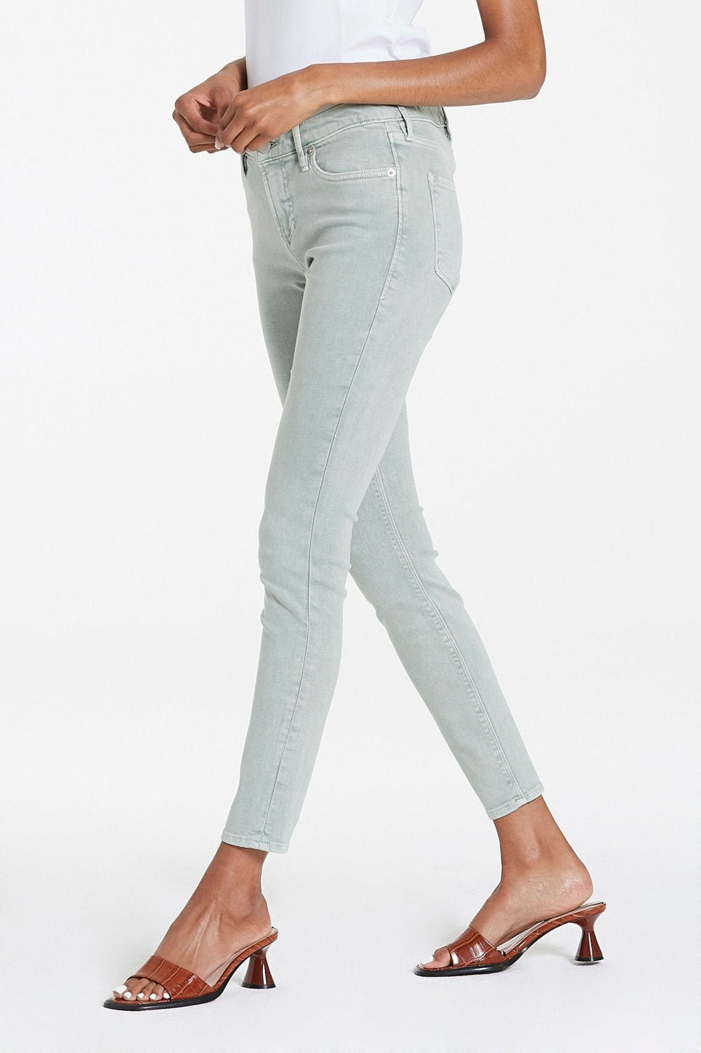 Gisele Cucumber from Dear John - High Call Outfitters