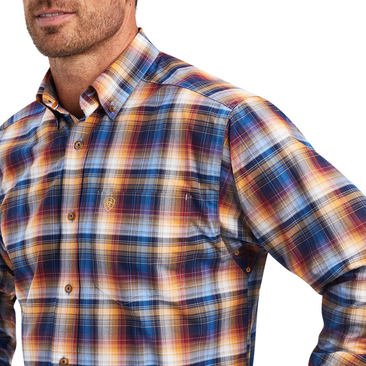 Nigel Stretch Classic Fit Shirt from Ariat