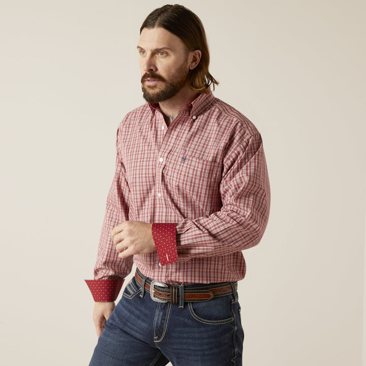 Wrinkle Free Kairo Shirt from Ariat