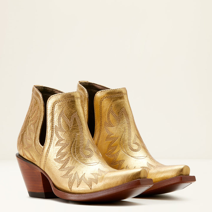 Dixon from Ariat