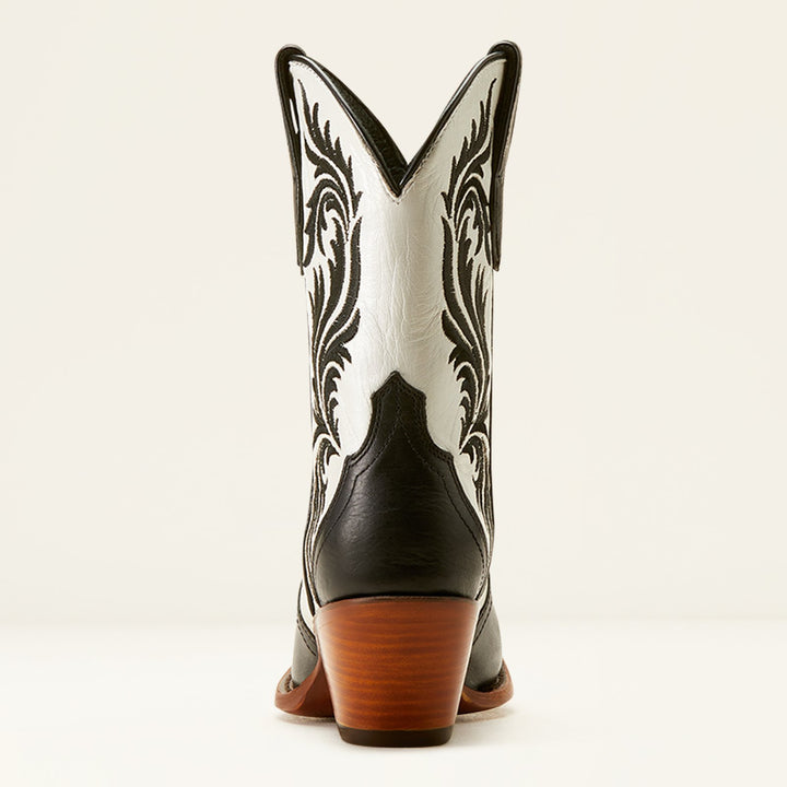 Antonia from Ariat
