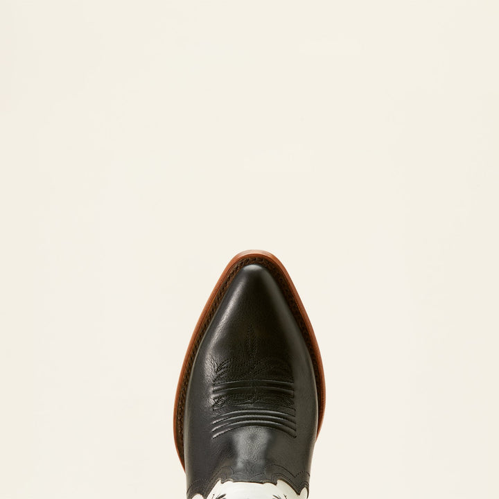 Antonia from Ariat