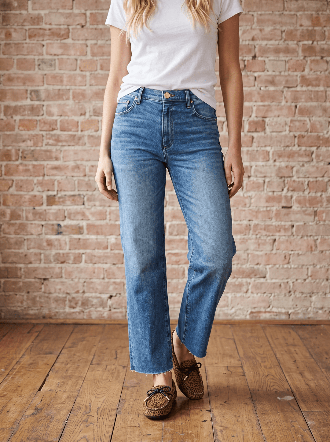 Avery High Rise Straight Leg Denim from Kut from the Kloth - High Call Outfitters