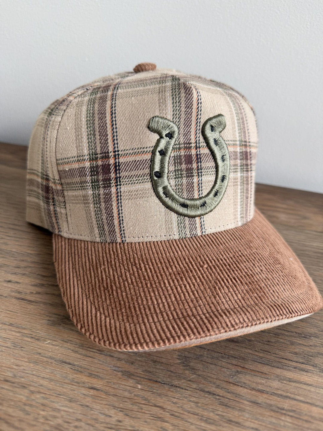 Plaid Horseshoe Hat - High Call Outfitters