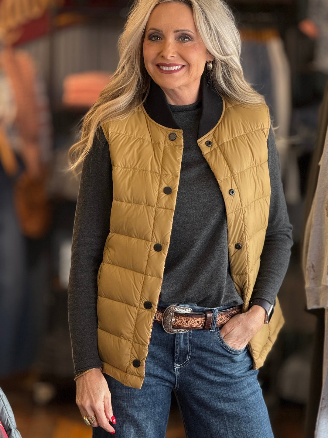 Elk Point Reversible Down Vest from Pendleton - High Call Outfitters