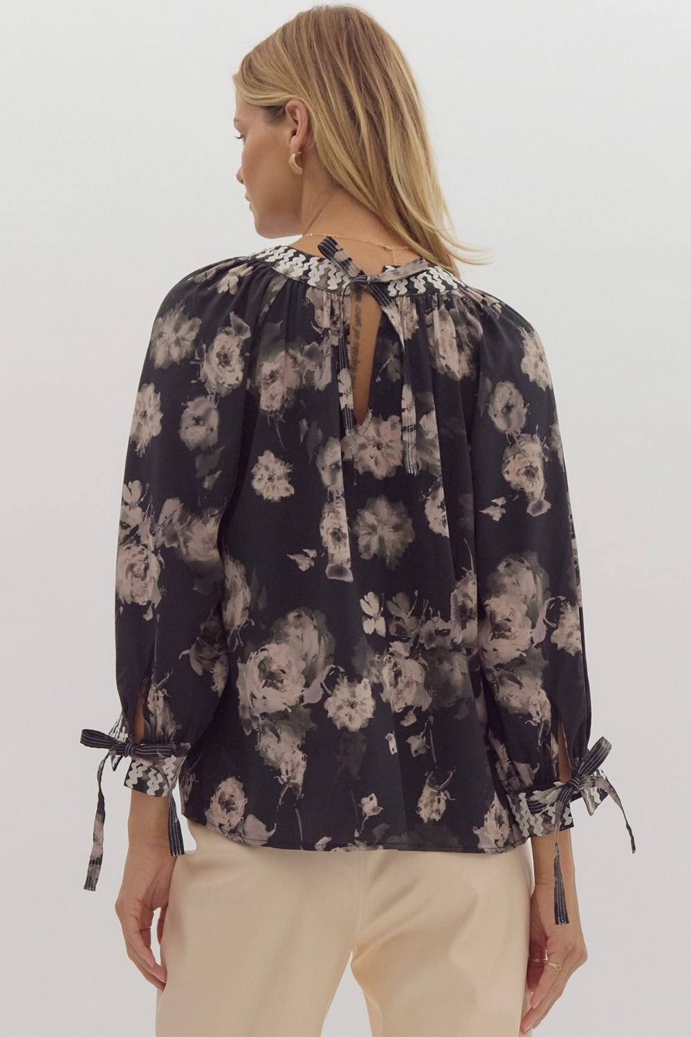 T25219 - High Call Outfitters