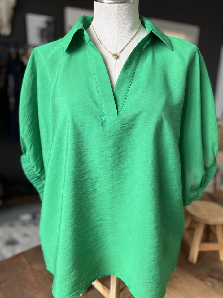Collared V Neck Top
