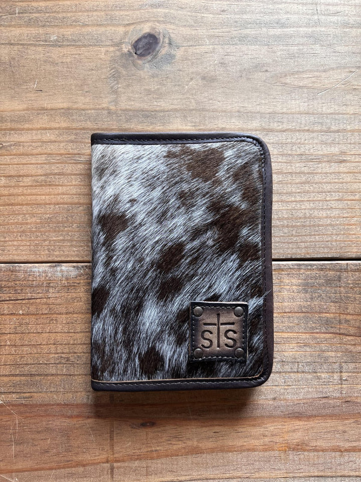 Hair On Magnetic Wallet from StS