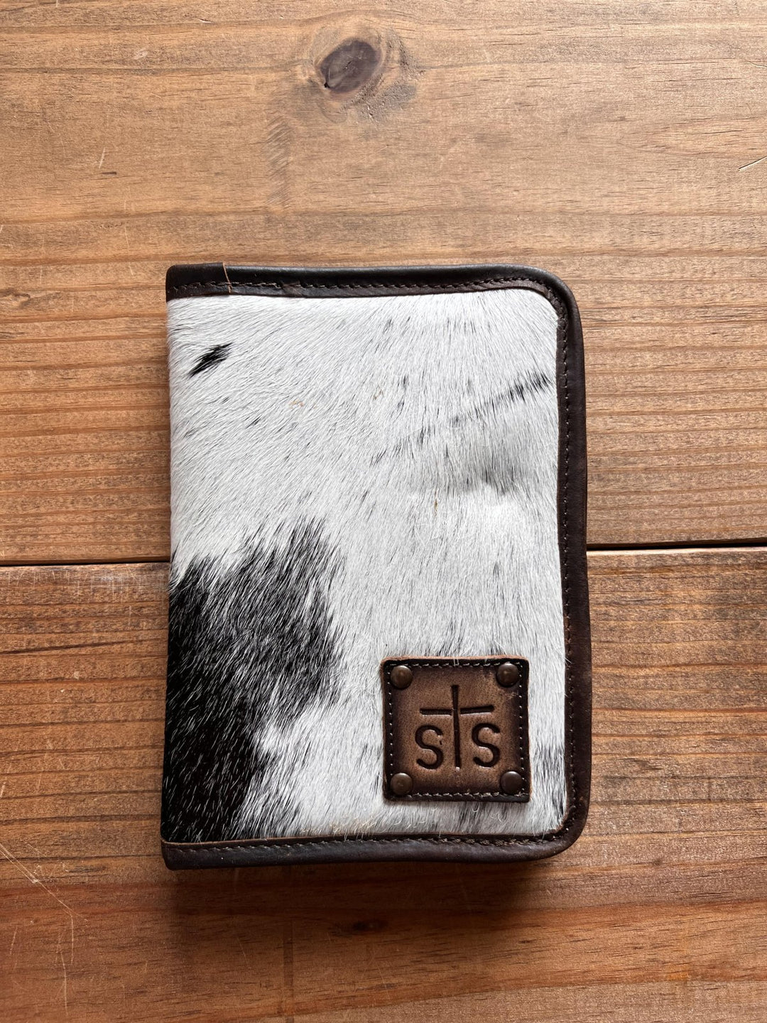 Hair On Magnetic Wallet from StS