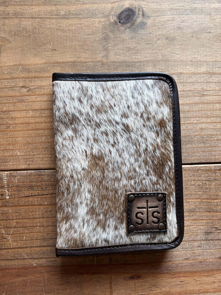 Hair On Magnetic Wallet from StS