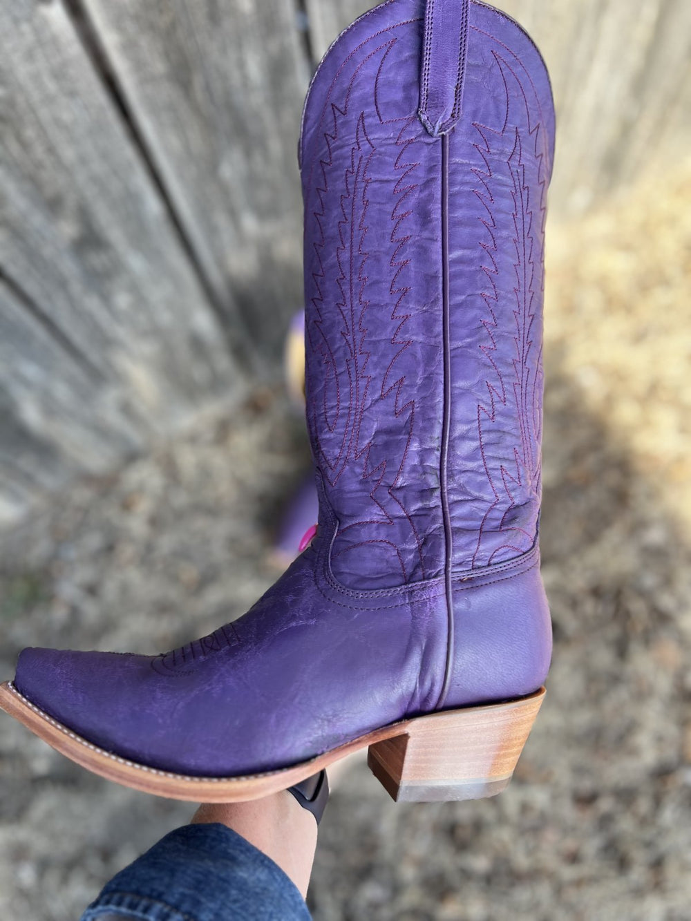 Victoria from Black Star - High Call Outfitters