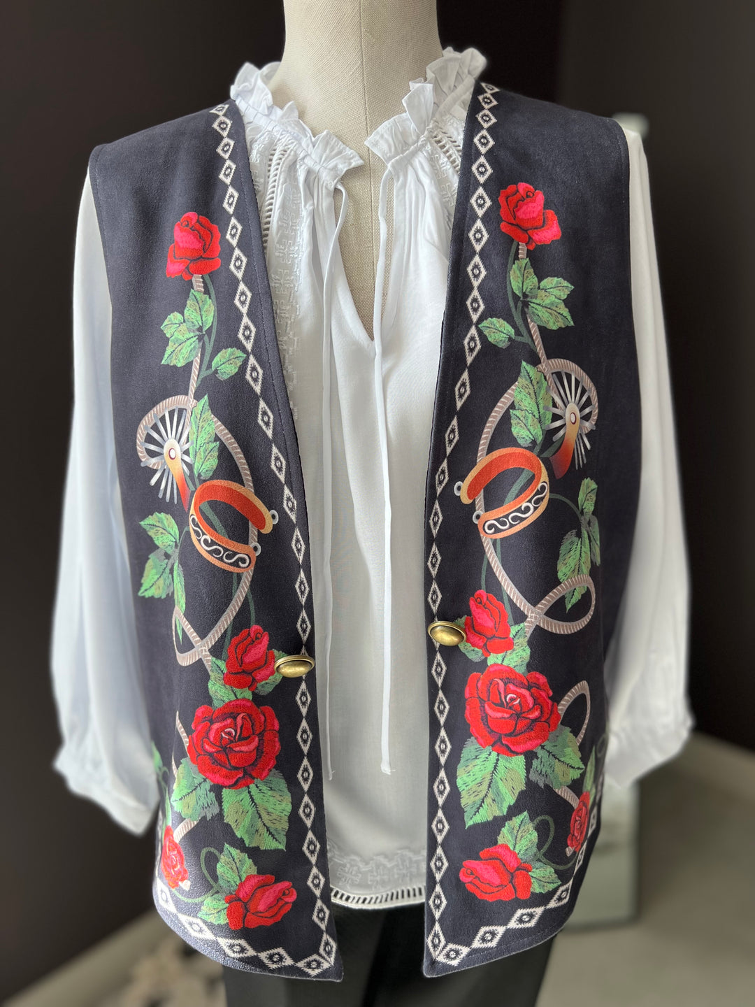 Floral Scoll Vest