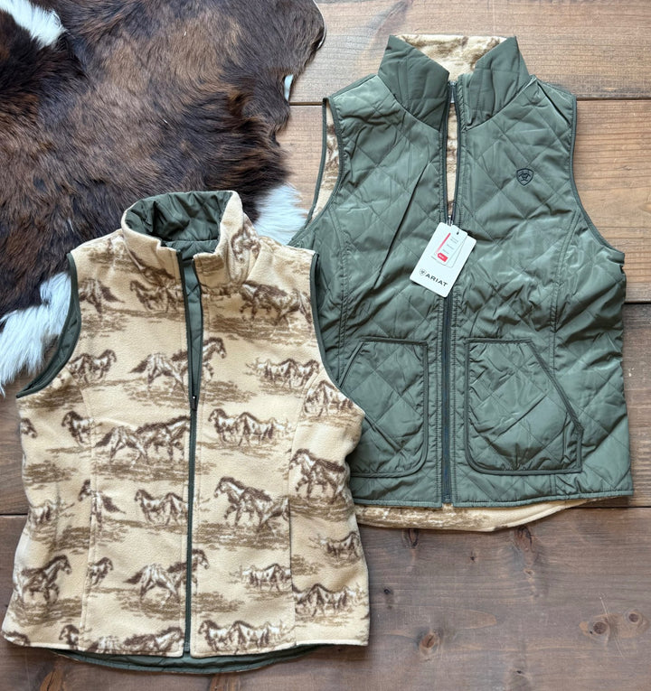 Dilon 2.0 Reversible Insulated Vest from Ariat - High Call Outfitters