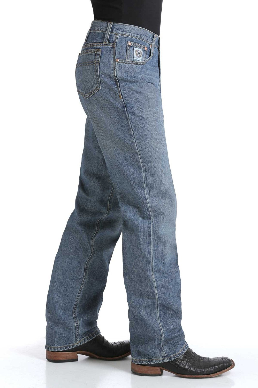 Relaxed Fit White Label from Cinch