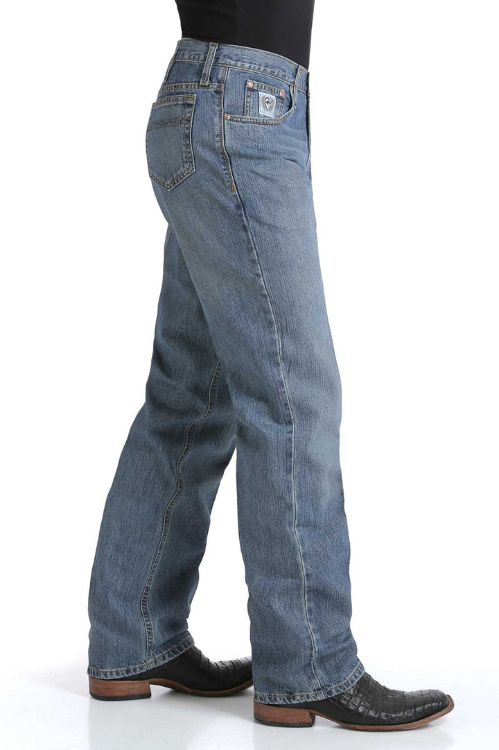 Relaxed Fit White Label from Cinch