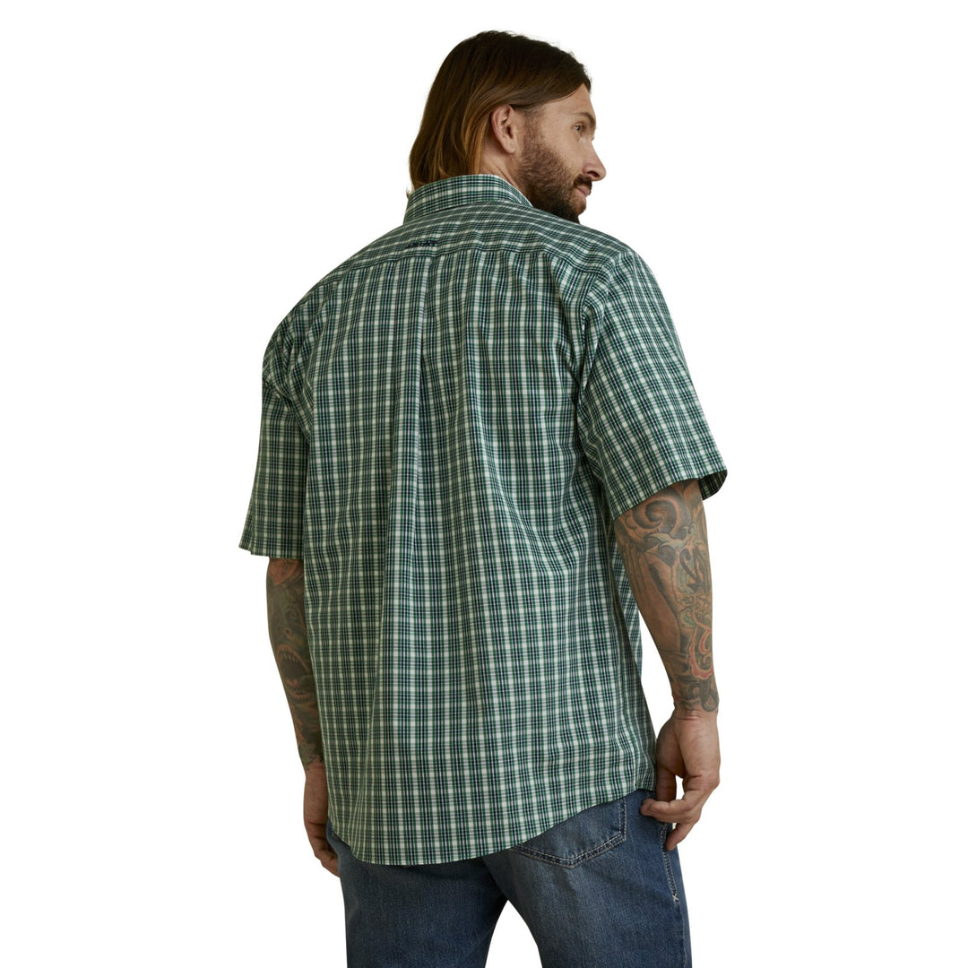 Wrinkle Free Finan Classic Shirt from Ariat