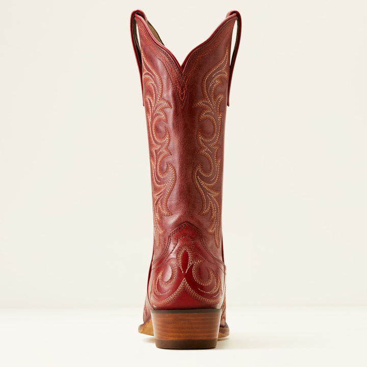 Hazen from Ariat