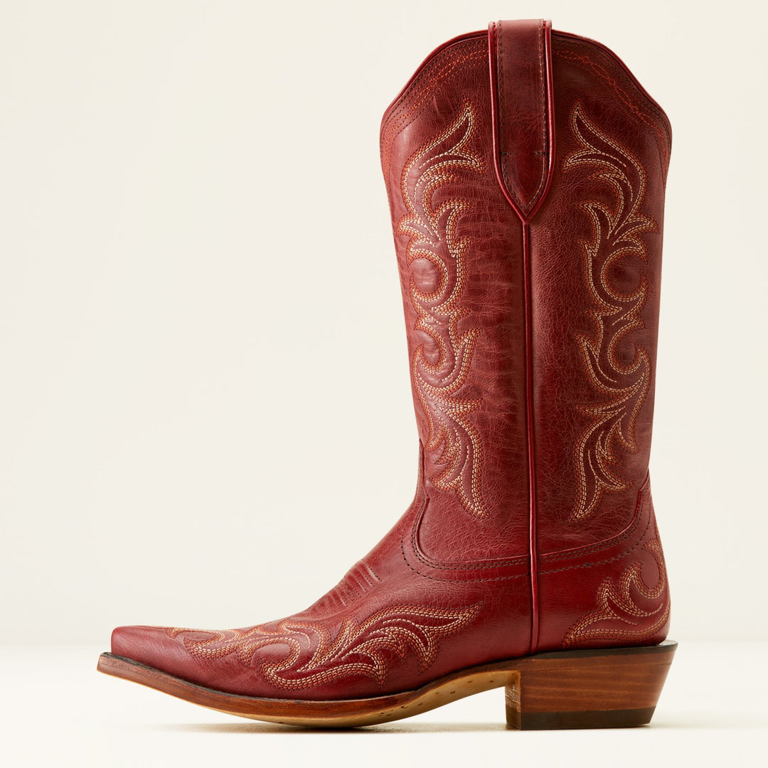 Hazen from Ariat