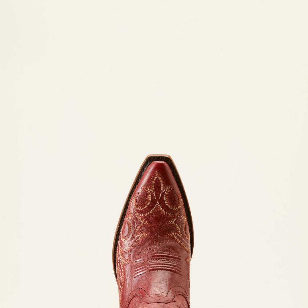 Hazen from Ariat