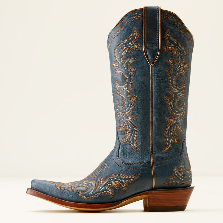 Hazen from Ariat