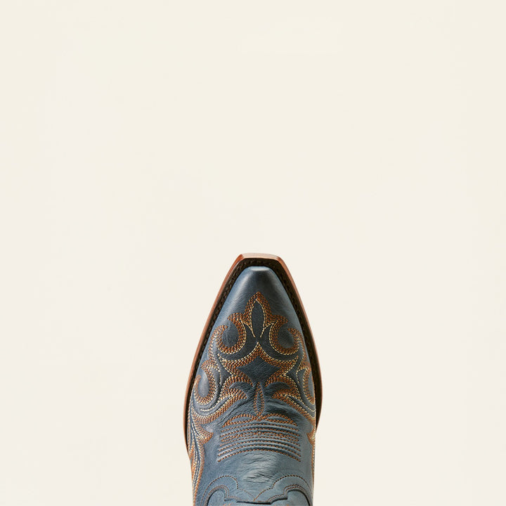 Hazen from Ariat