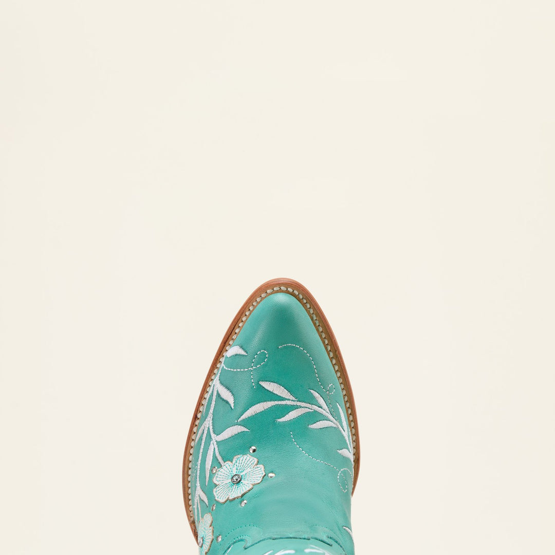 Romance from Ariat - High Call Outfitters