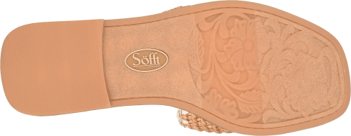 Elsa from Sofft - High Call Outfitters