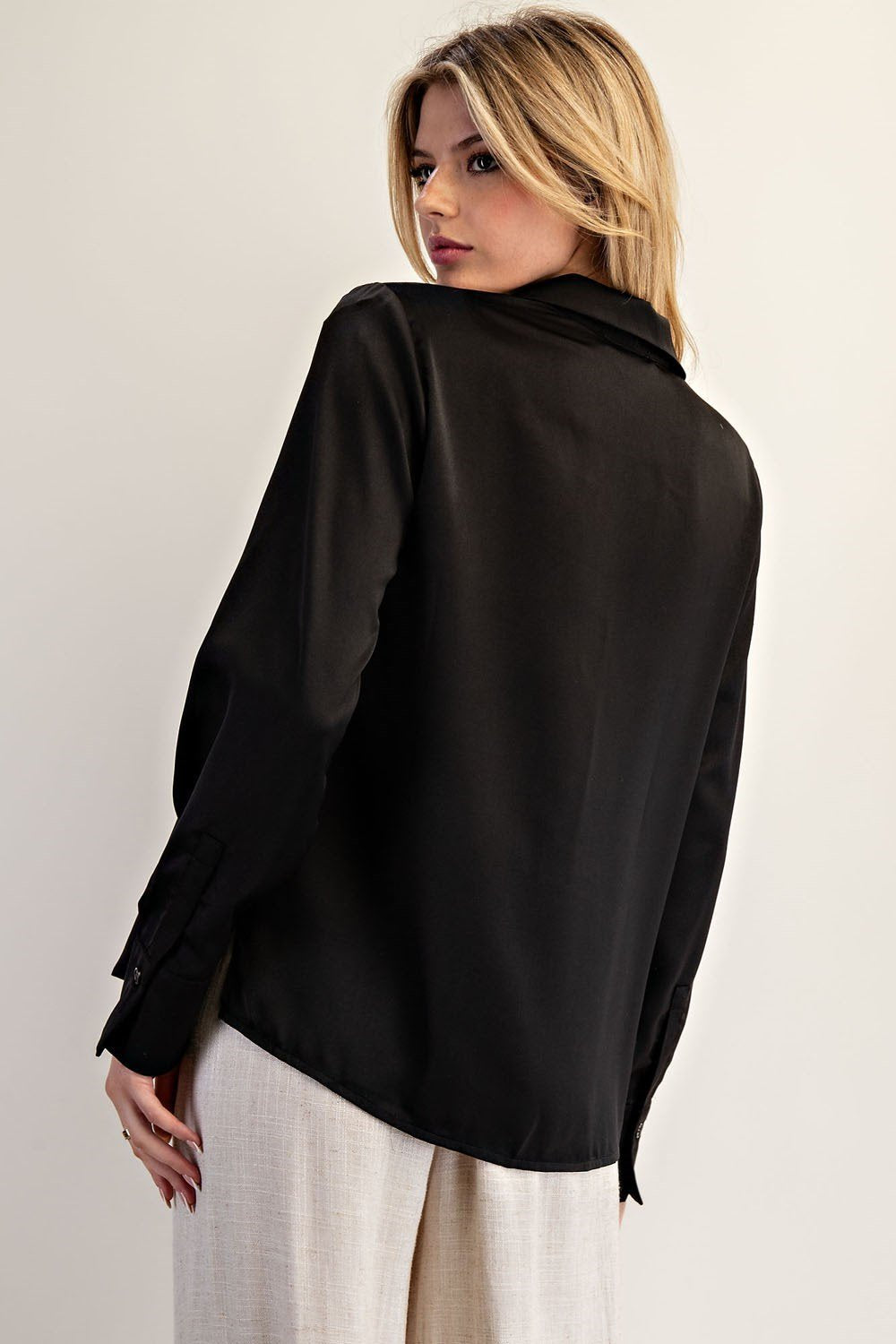 Notch Collar Top