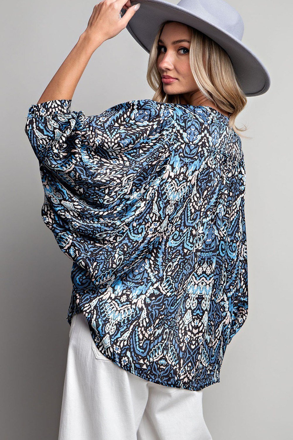 Loose Print Top - High Call Outfitters