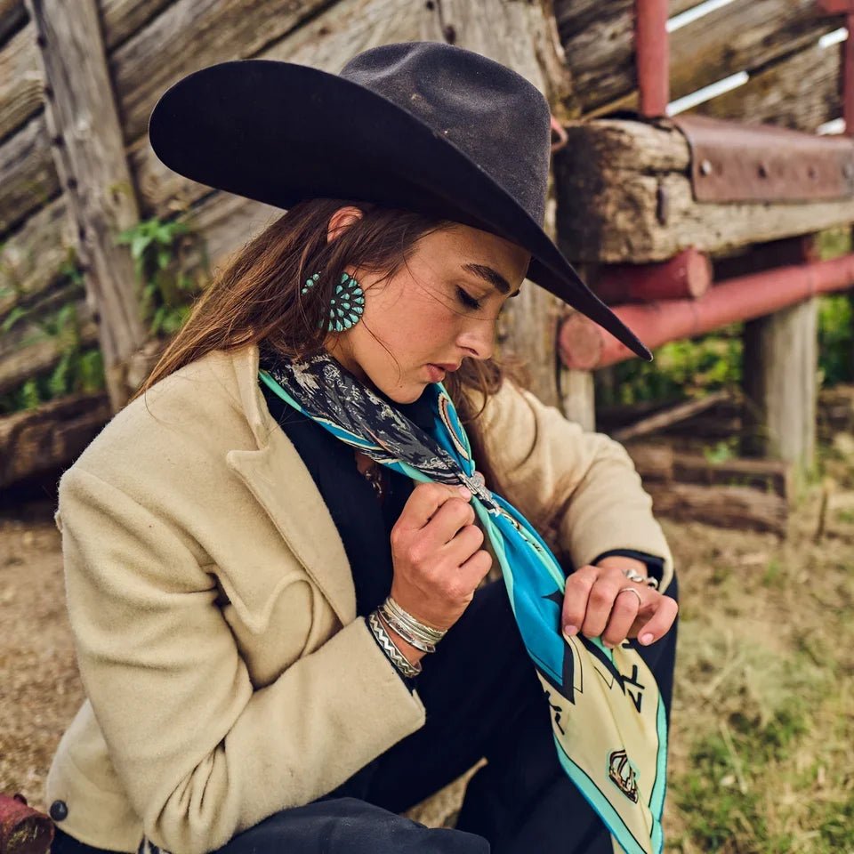Toro Grande Angus Shorty from Fringe Scarves - High Call Outfitters