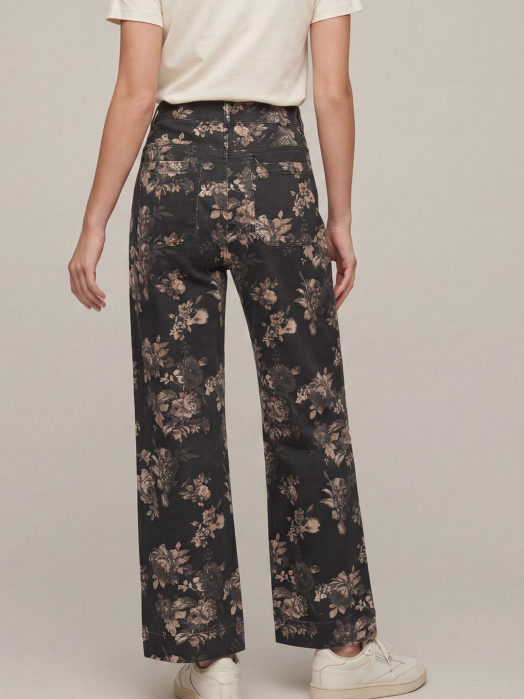 Antique Floral Print Ankle Pant